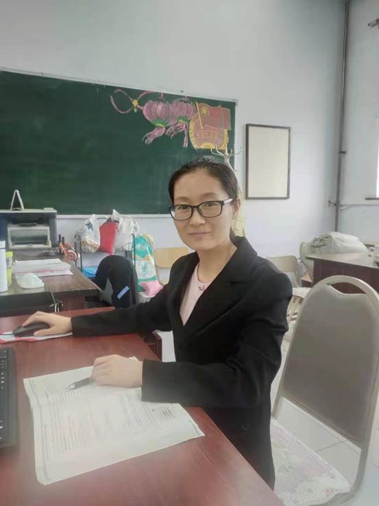 E-learning時(shí)代 楊曉燕老師的網(wǎng)頁設(shè)計(jì)開發(fā)教學(xué)理念與實(shí)踐